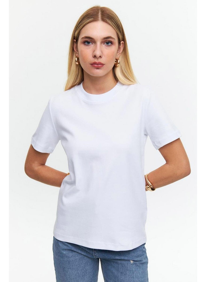Women's White Crew Neck Cardigan Stitched Basic T-Shirt