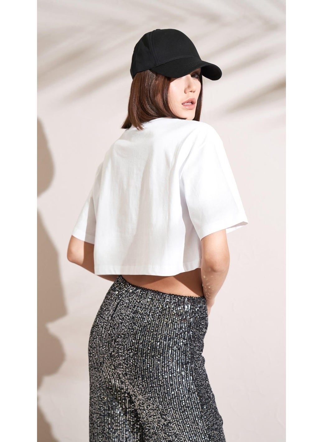 Women's White Crew Neck Oversize Jersey Leaf Printed Crop T-Shirt