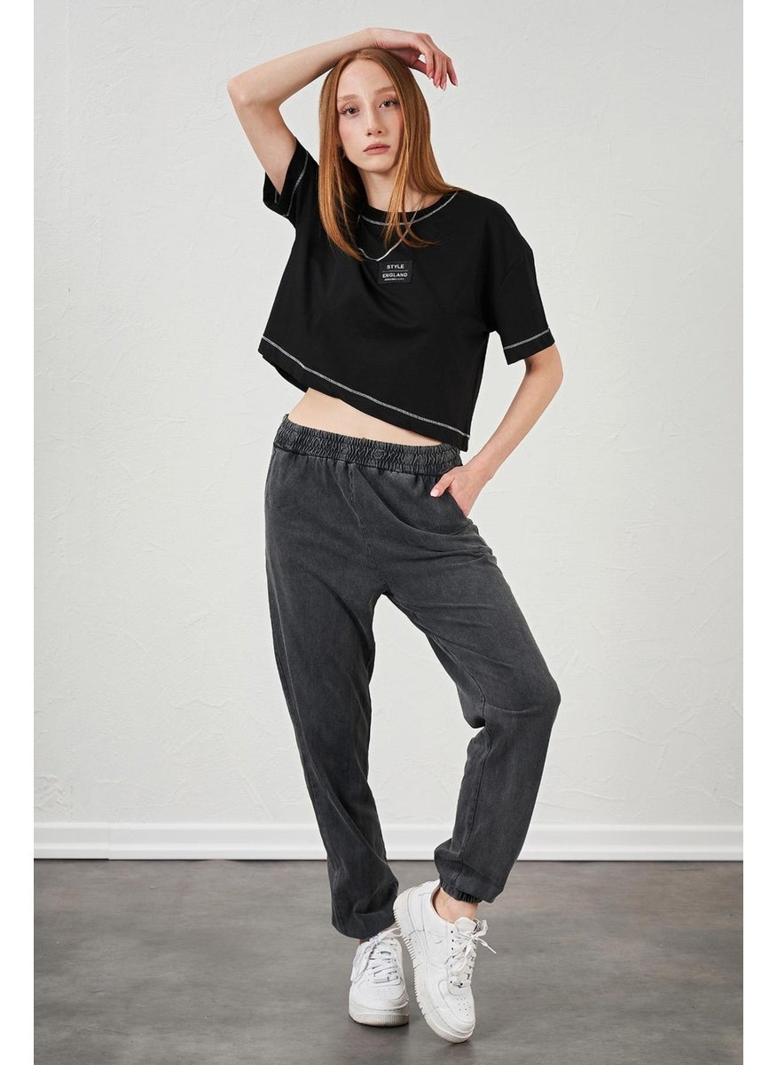 Women's Black Crew Neck Core Stitched Basic Jersey Crop T-Shirt