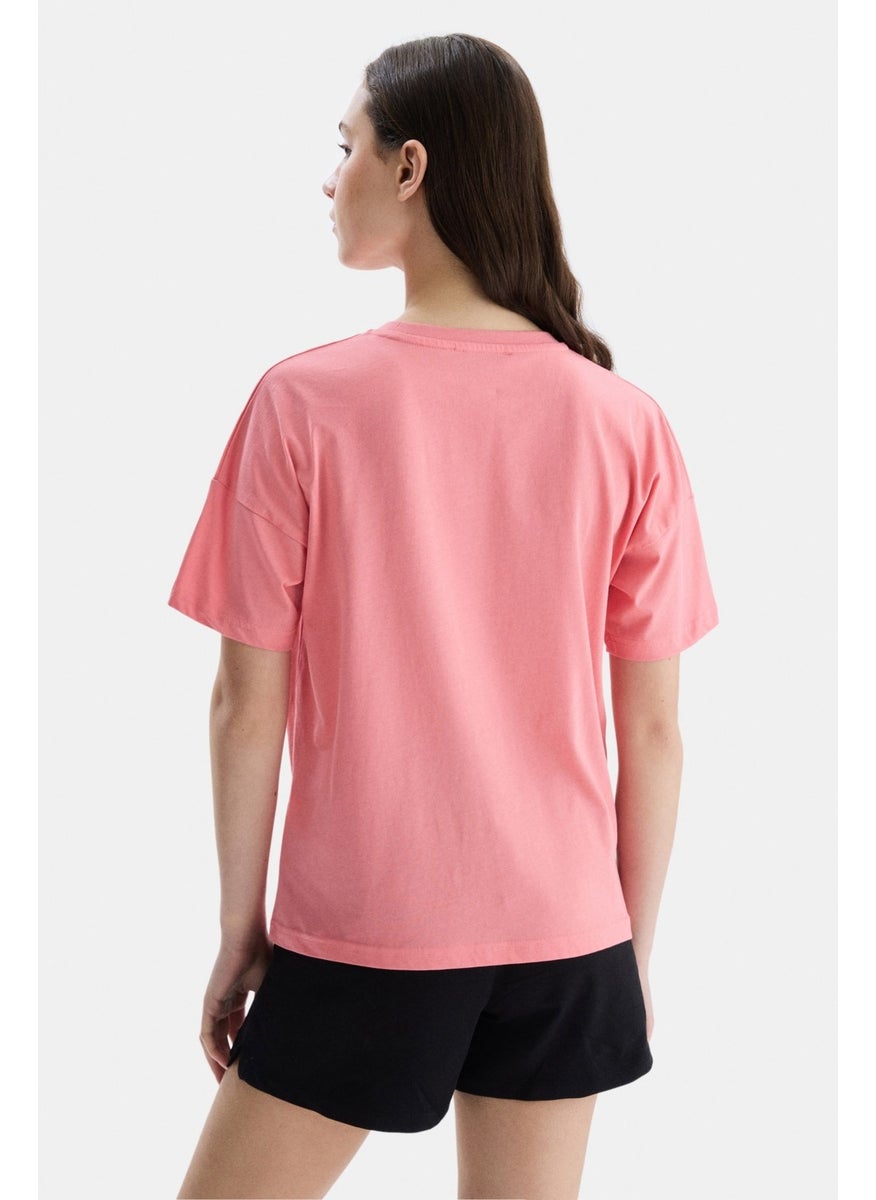 Sanchez Pink Crew Neck Printed Standard Fit Women's Tshirt