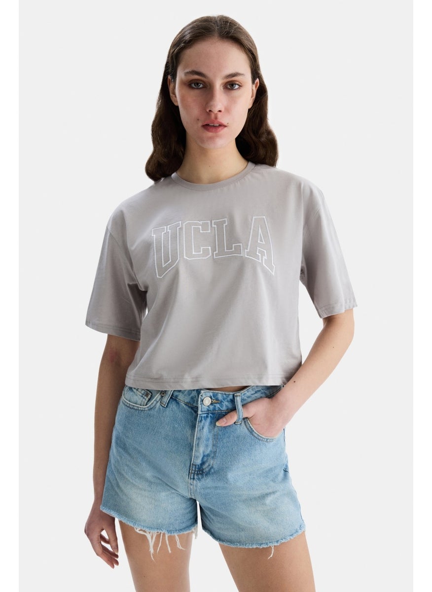 Helena Gray Crew Neck Oversize Crop Embroidered Oversize Women's Tshirt