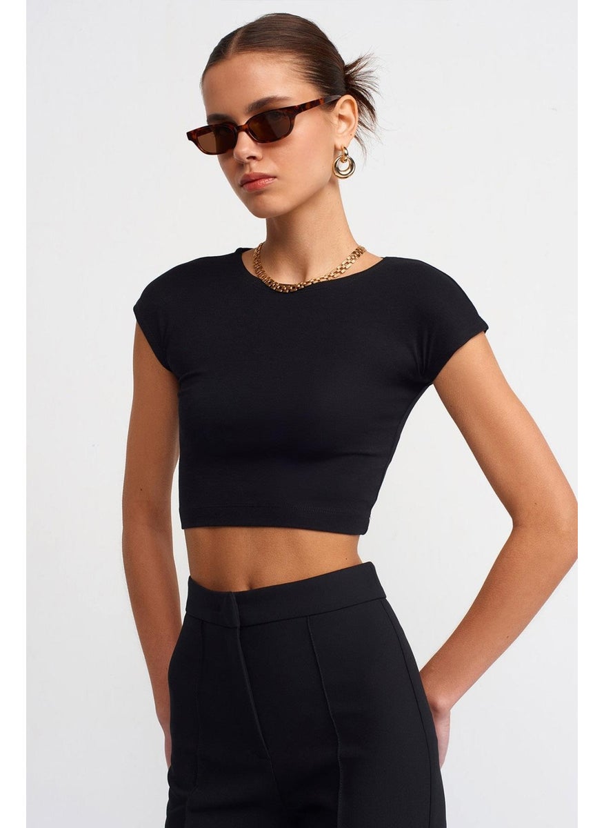 Women's Black Crew Neck Low Sleeve Full Lycra Rib Crop T-Shirt