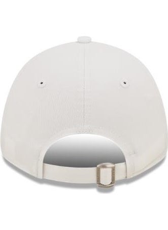 60357984 Metallic Logo 9forty Los Angeles Unisex White Hat