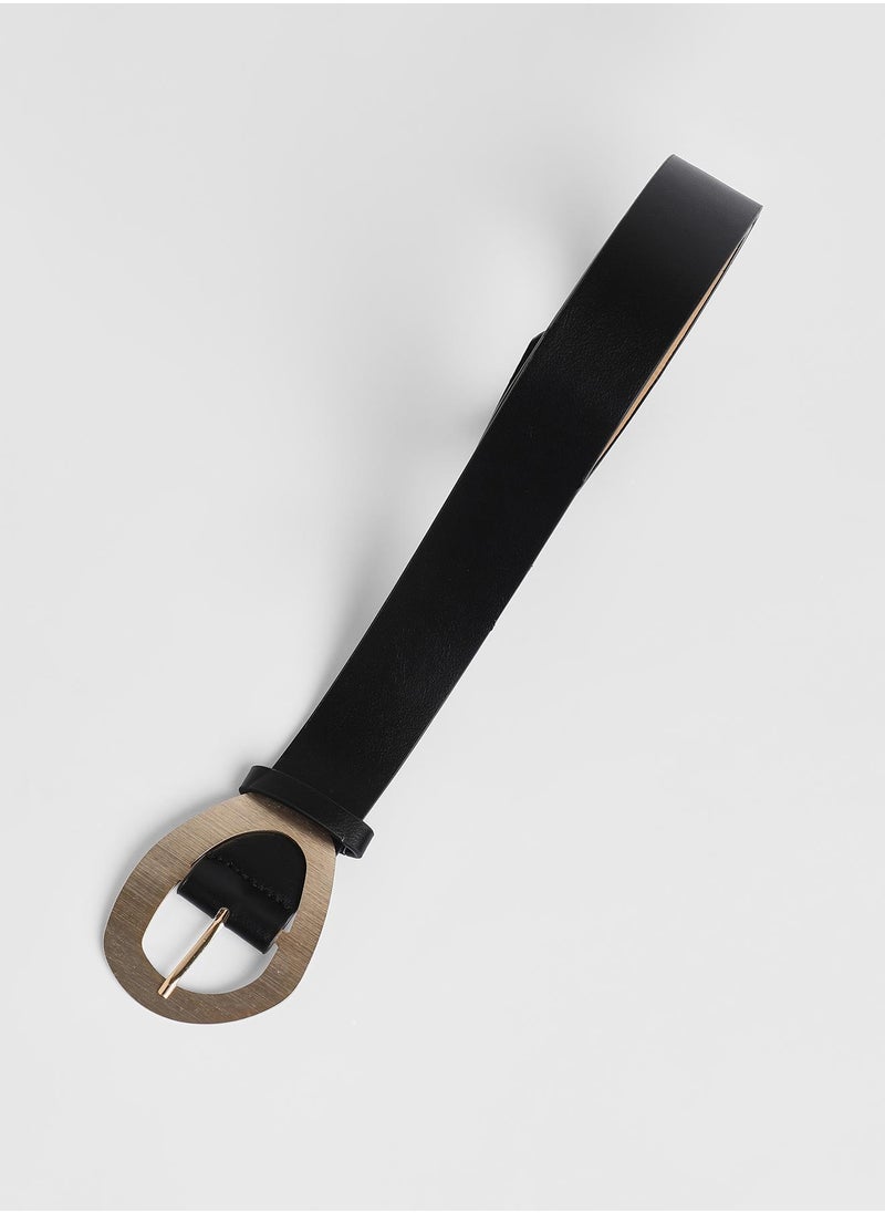 Casual Belt with Buckle Detail