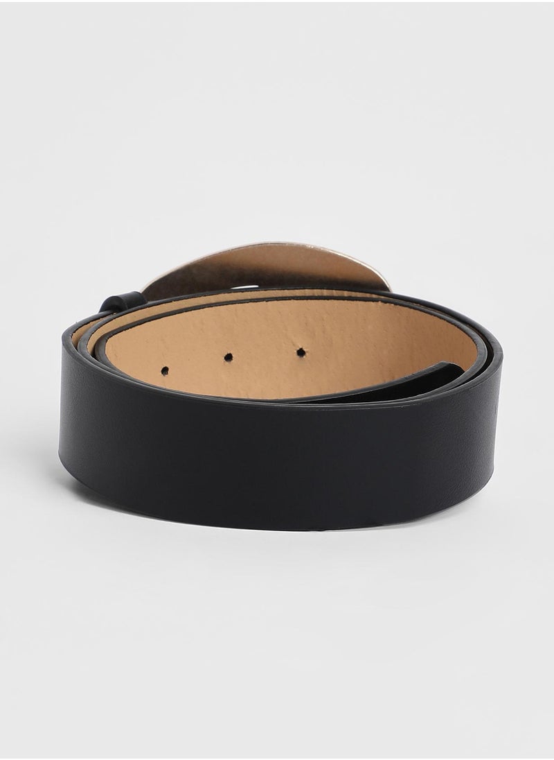 Casual Belt with Buckle Detail