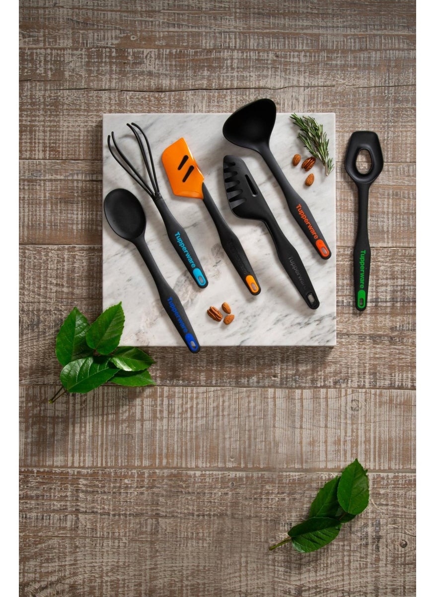 Kitchenware Set of 6