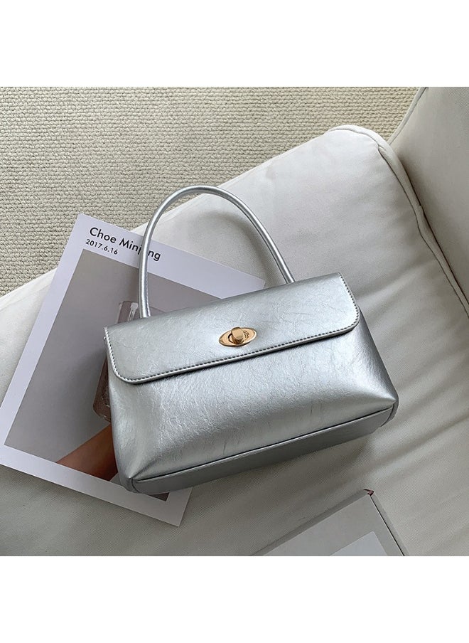 Retro Handbag Fashion Niche Design All Crossbody Bag Oil Wax Skin Foreign Air Clamshell Hand Carrying Small Square Bag