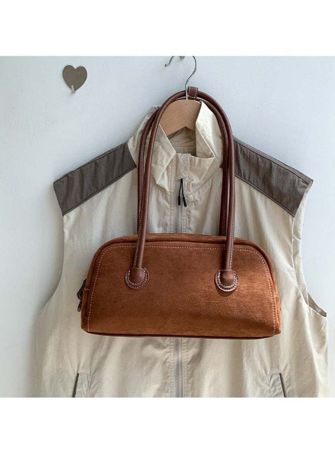 Vintage Fashion Suede Bag Niche High-grade Baguette Bag Large Capacity Shoulder Bag for Woman