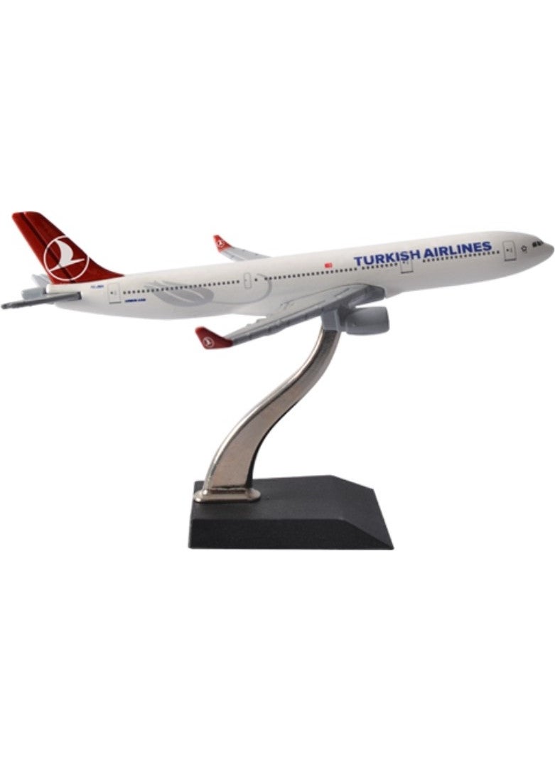 Airbus A 330 1/200 Model Airplane Desktop Exhibition Model Plane