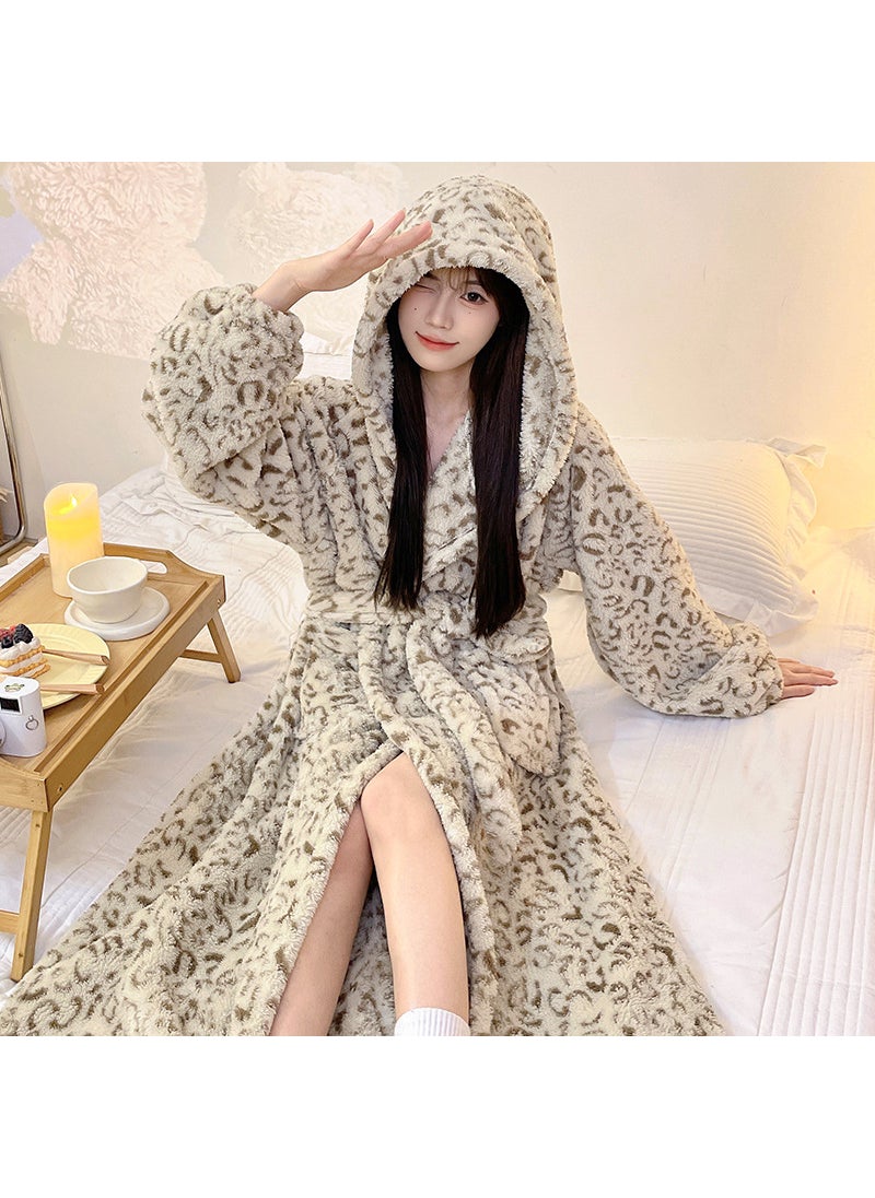 Sweet High-end Feel Leopard Print Womens Coral Fleece Hooded Robe Warm Homewear Luxury Lightweight Bathrobe 901j