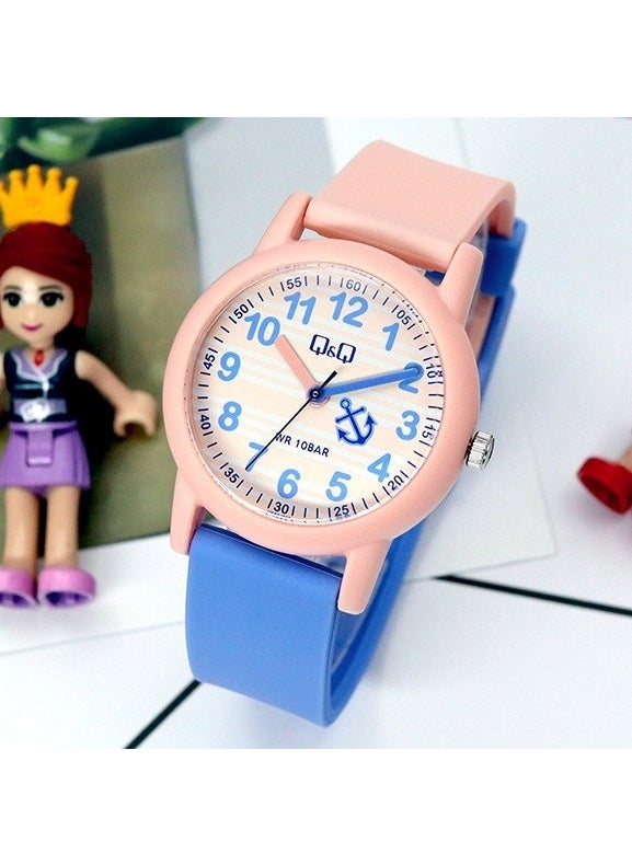 QCG4902 Waterproof Numbered Girls Wristwatch