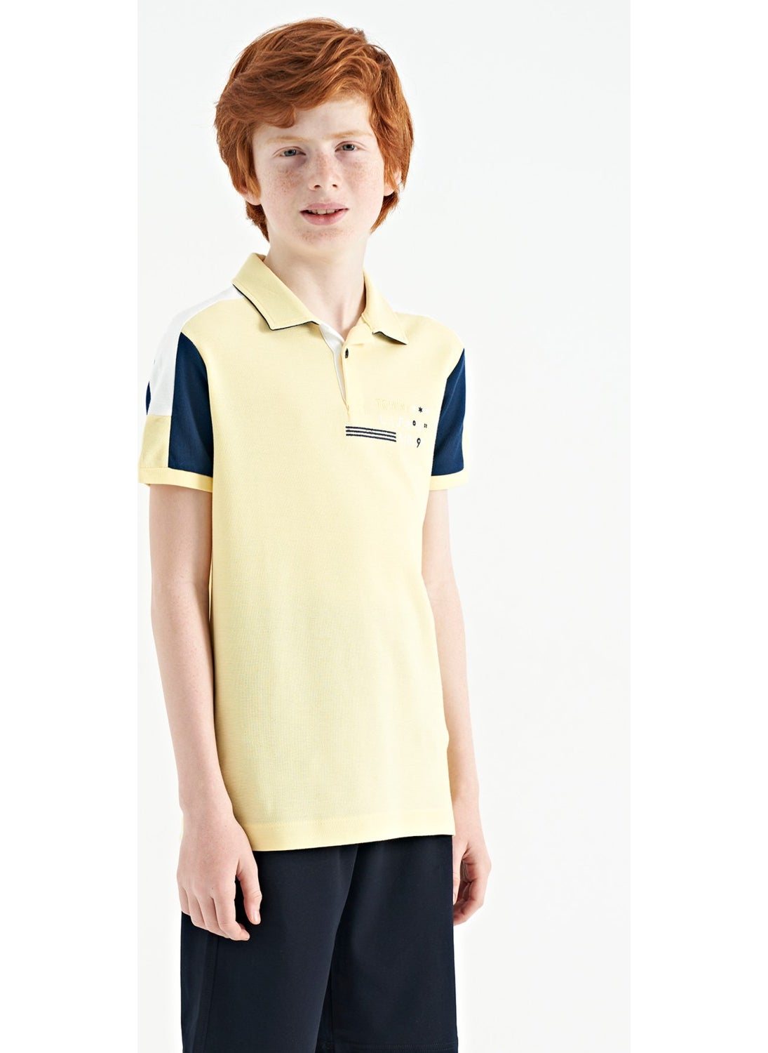 Yellow Color Block Shoulder Garni Detailed Standard Size Boy T-Shirt - 11155