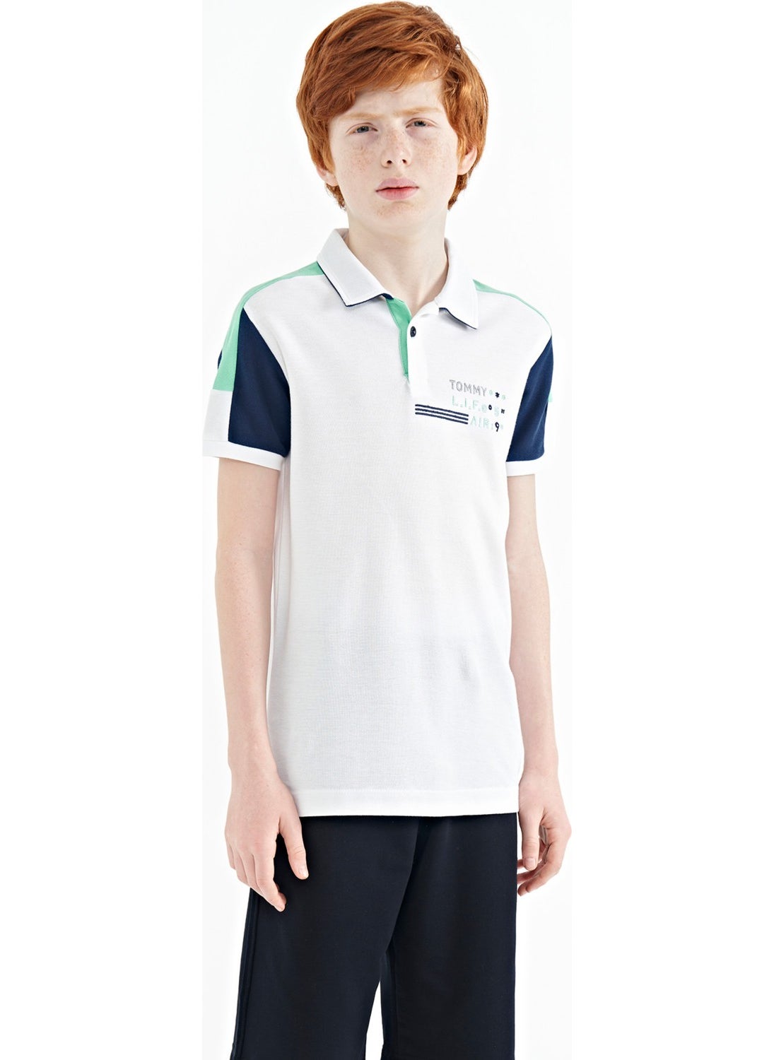 White Color Block Shoulder Garni Detailed Standard Pattern Boy T-Shirt - 11155