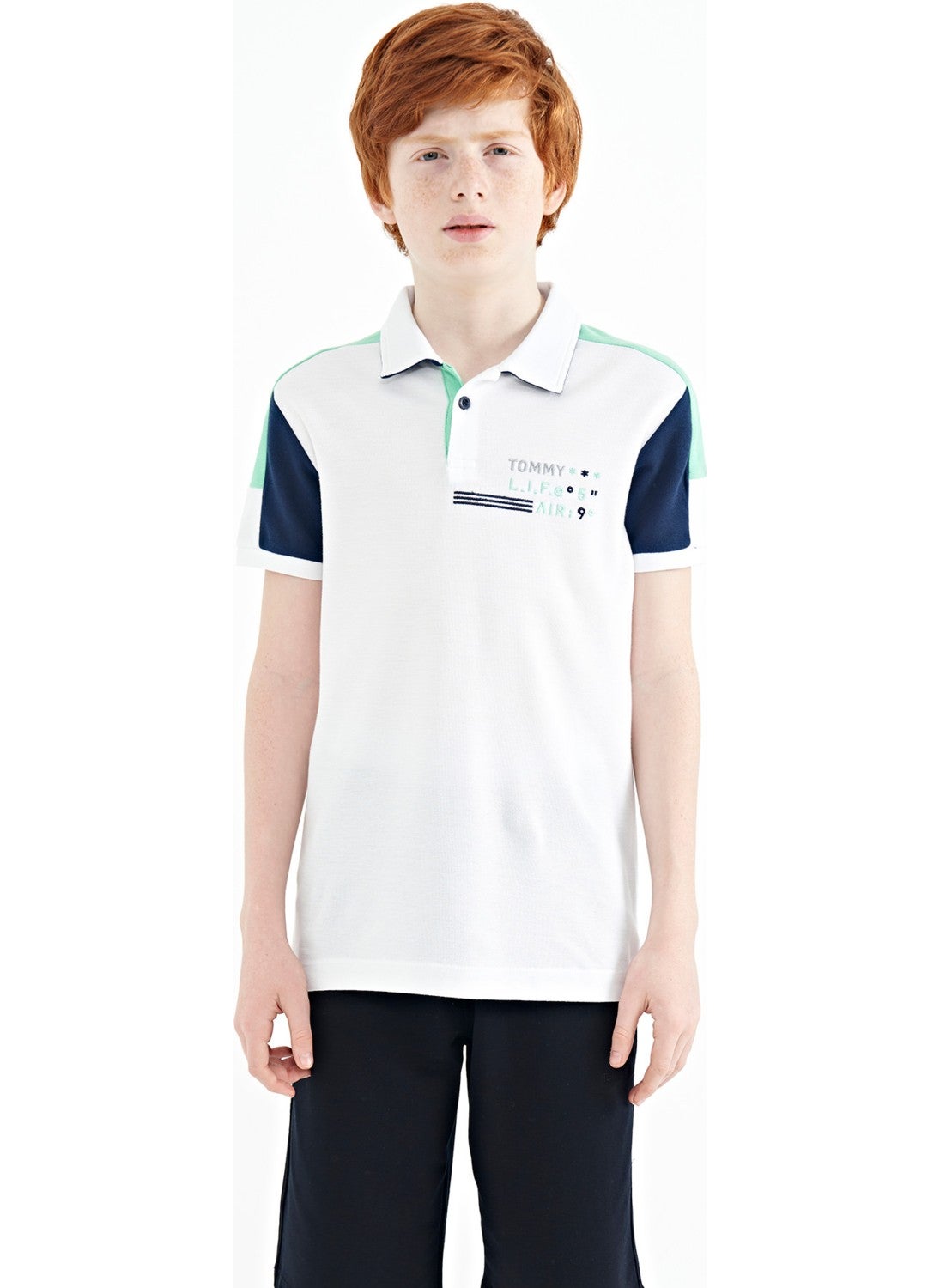 White Color Block Shoulder Garni Detailed Standard Pattern Boy T-Shirt - 11155