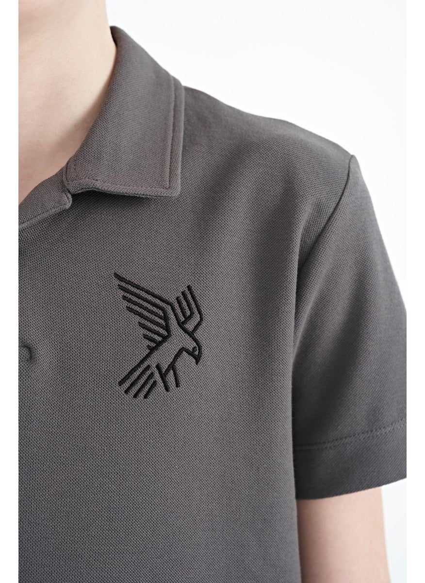 Dark Gray Minimal Embroidery Detailed Standard Pattern Polo Collar Boy T-Shirt - 11084