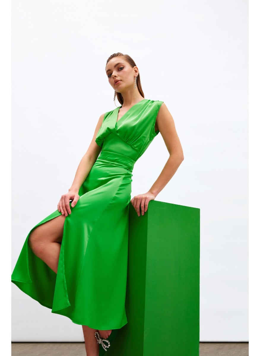 Slit Satin Skirt - Green