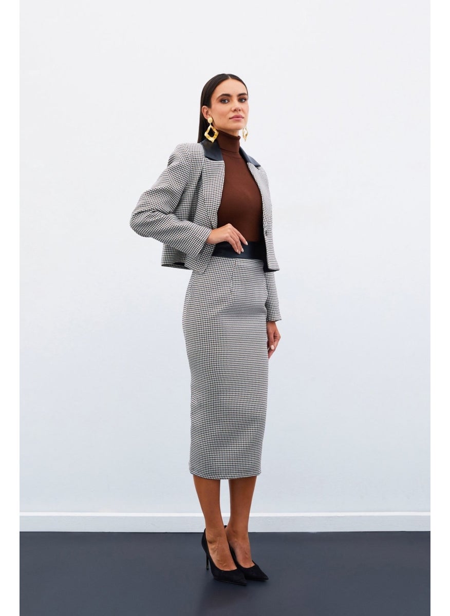 Houndstooth Midi Skirt - Brown