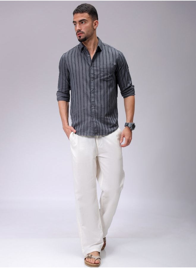 Men Slim Fit Textured Solid Full Sleeves Cutaway Collar Casual Shirt