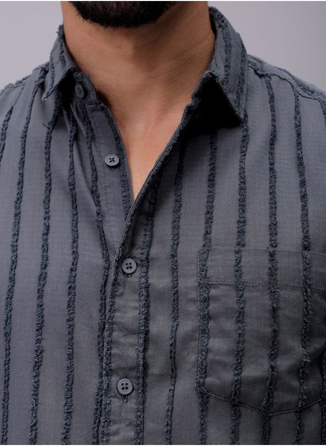 Men Slim Fit Textured Solid Full Sleeves Cutaway Collar Casual Shirt