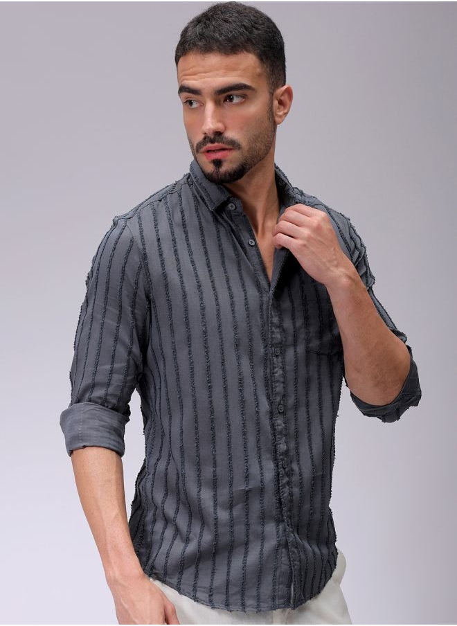 Men Slim Fit Textured Solid Full Sleeves Cutaway Collar Casual Shirt