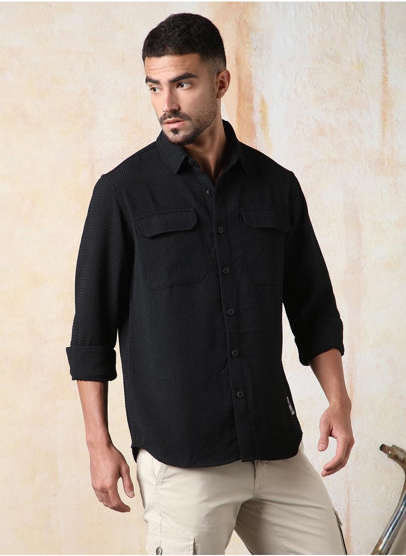 Men Relaxed Fit Spread Collar Double Flap pocket utility Solid Textured Casual Shirt