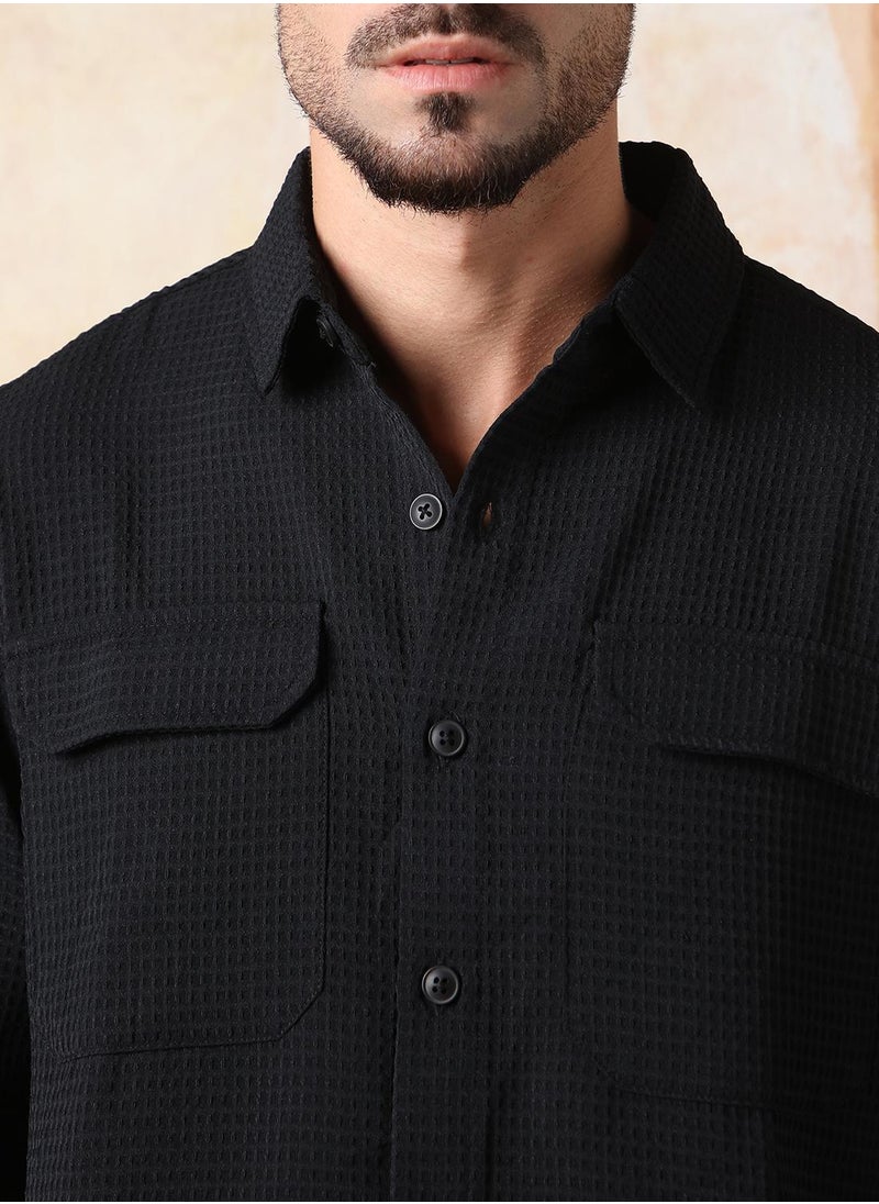 Men Relaxed Fit Spread Collar Double Flap pocket utility Solid Textured Casual Shirt