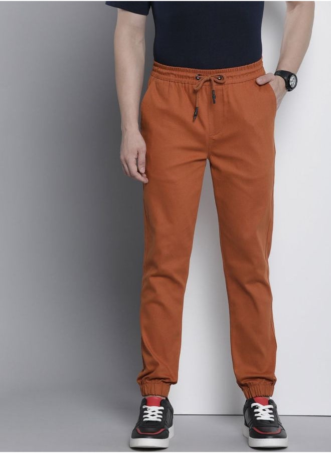 Men Slim Fit Solid Mid-Rise Stretchable Chino Joggers