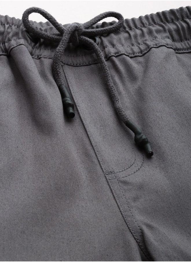Men Slim Fit Solid Mid-Rise Stretchable Chino Joggers