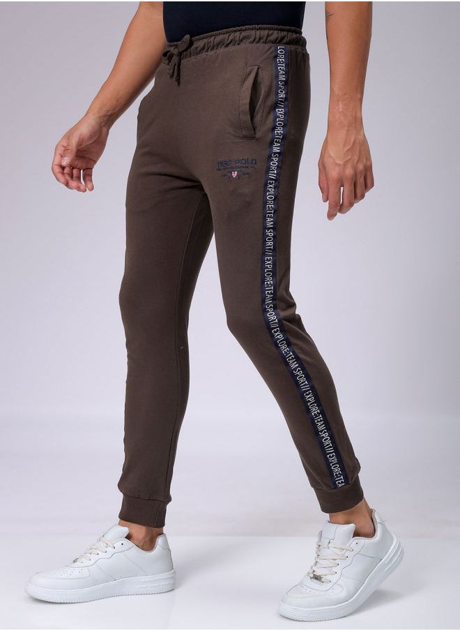 Men Slim Fit Solid Mid-Rise Stretchable Knitted Jogger Trousers