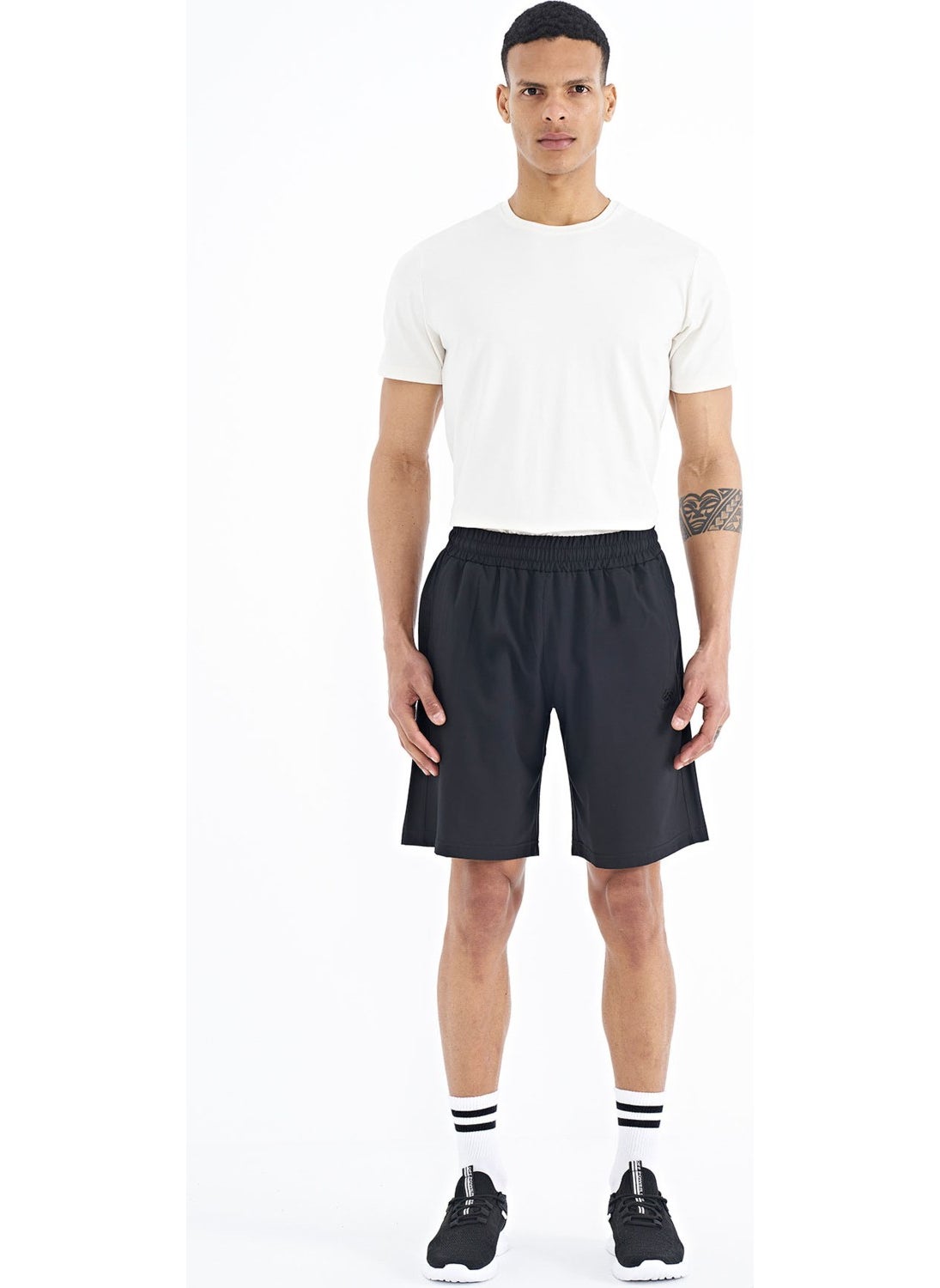 Black Side Pocket Detailed Elastic Men's Shorts - 81238