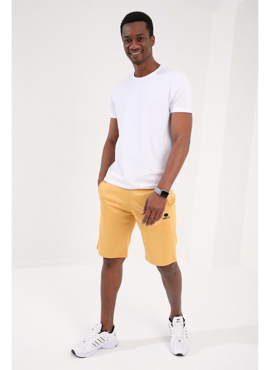 Mustard Men's Single Zipper Pocket Detail Lace-Up Standard Fit Shorts - 81202