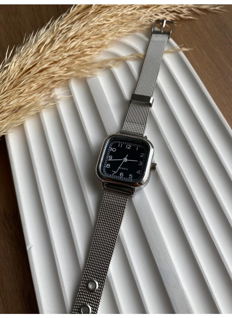 Bs Still Minimal Vintage Silver Mesh Strap Women's Wristwatch