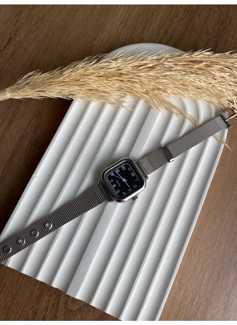 Bs Still Minimal Vintage Silver Mesh Strap Women's Wristwatch