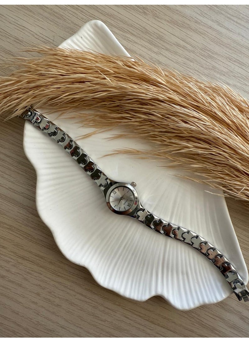 Retro Minimal Wicker Strap Vintage Women's Wristwatch Beaded Model