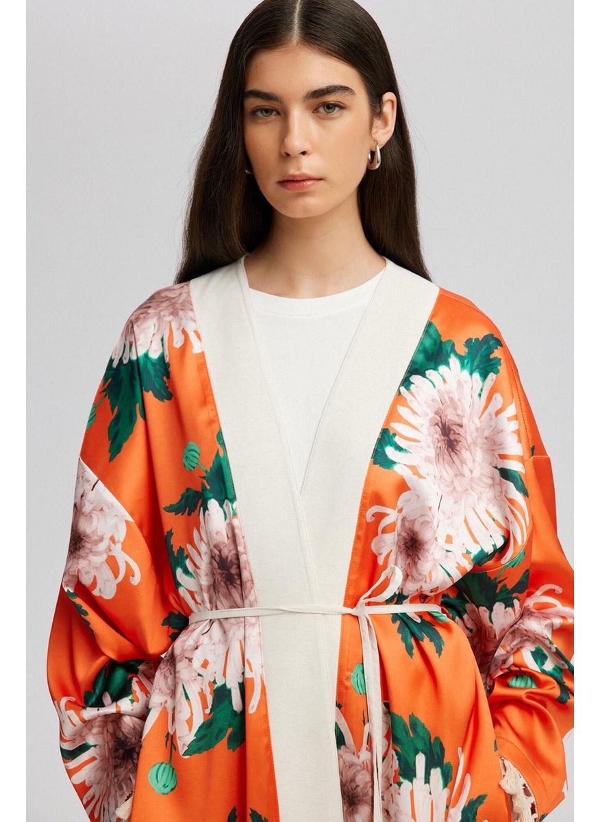 Floral Patterned Tassel Detailed Kimono