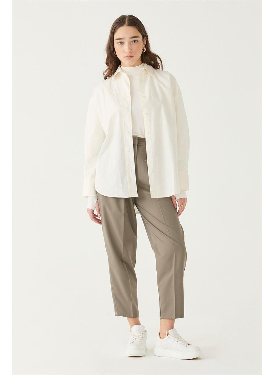 Women's White Oversize Poplin Shirt, Short in the Front and Long in the Back