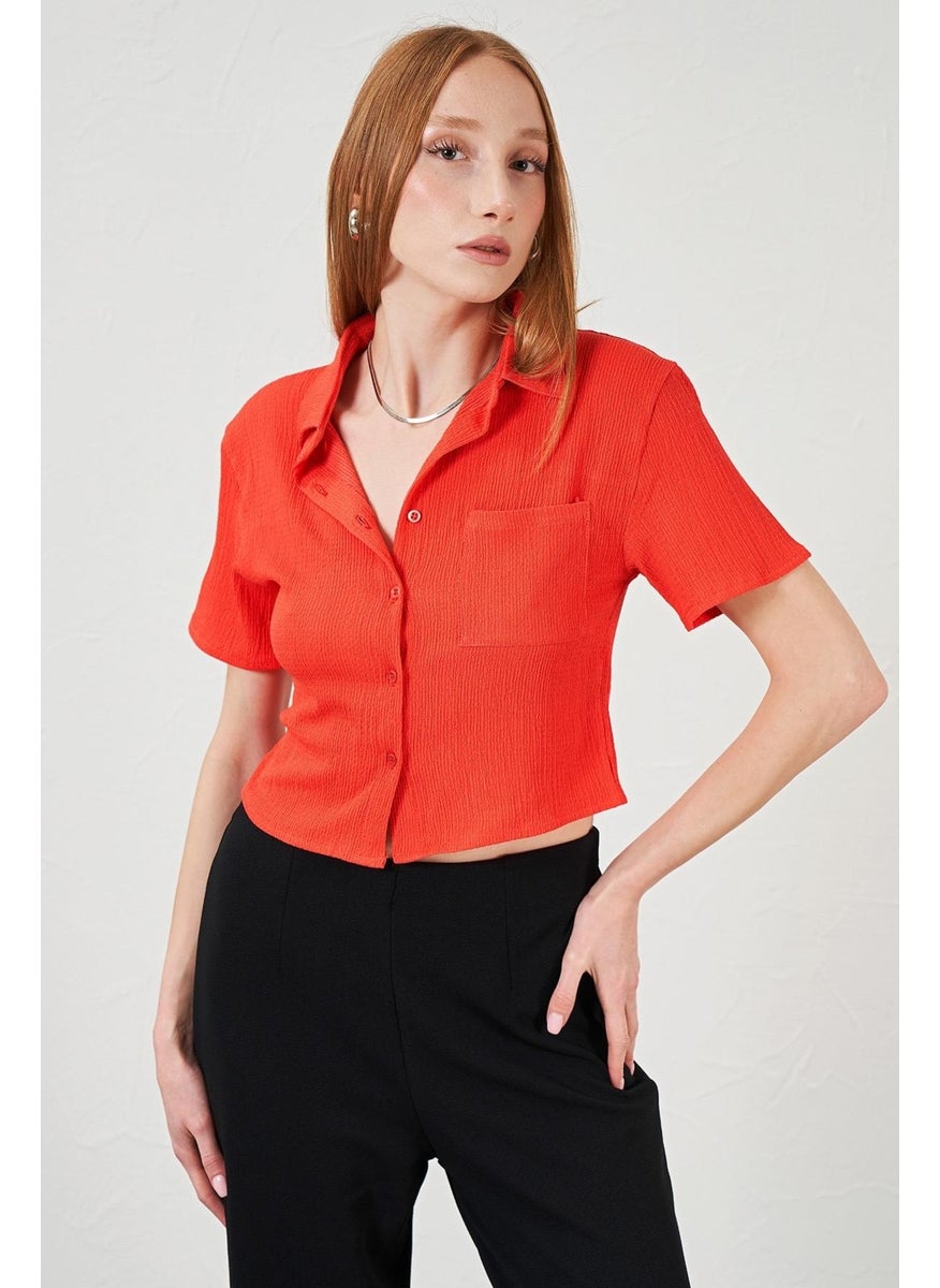 Women's Pomegranate Wrinkled Single Pocket Crop Shirt