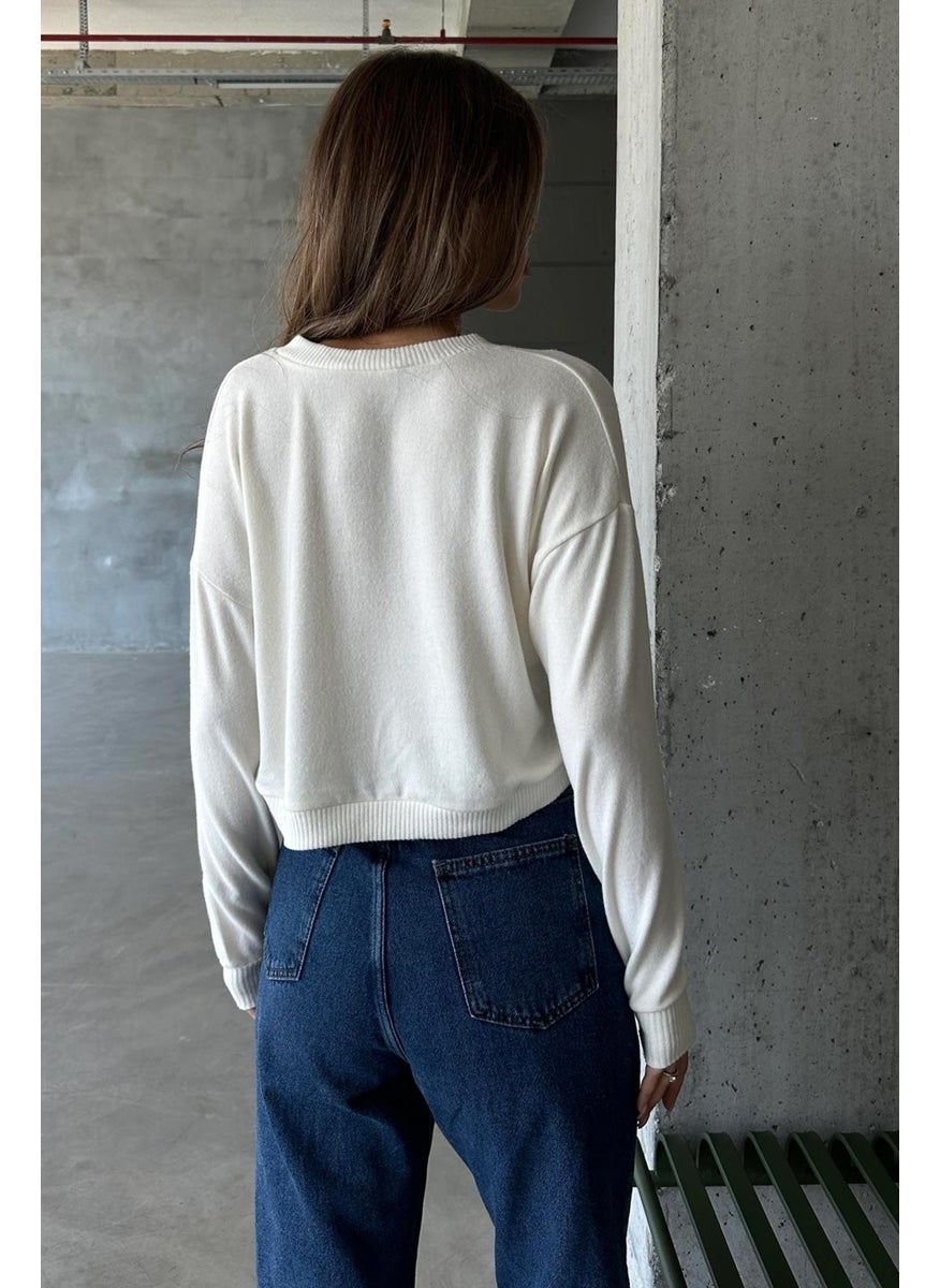 Women's Ecru Long Sleeve V Neck Ribbed Crop Blouse