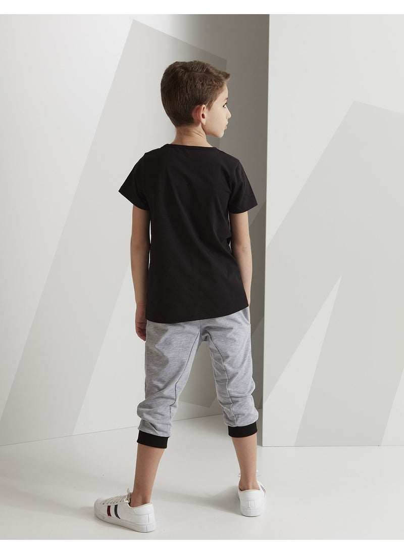 4 Cars Boy T-shirt Capri Shorts Set