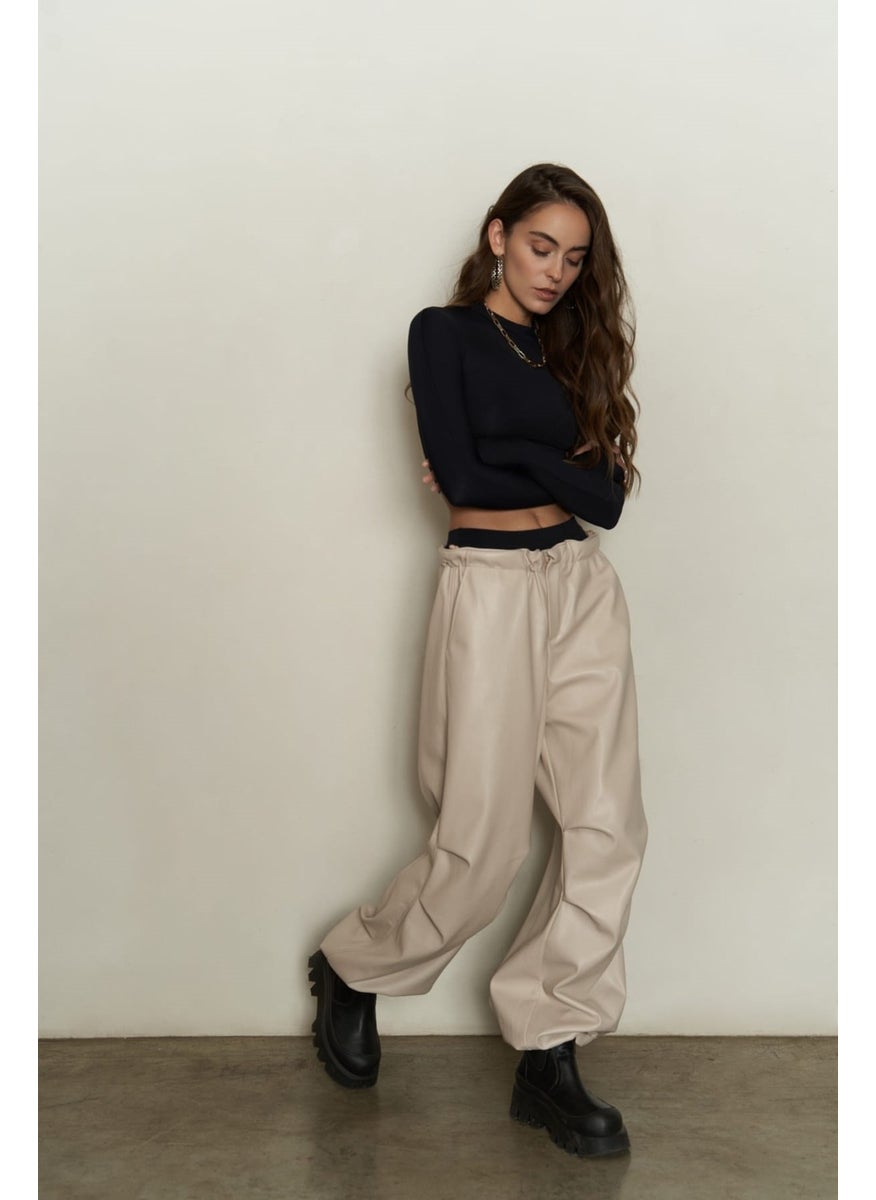 Collection Dion Beige Leather Trousers