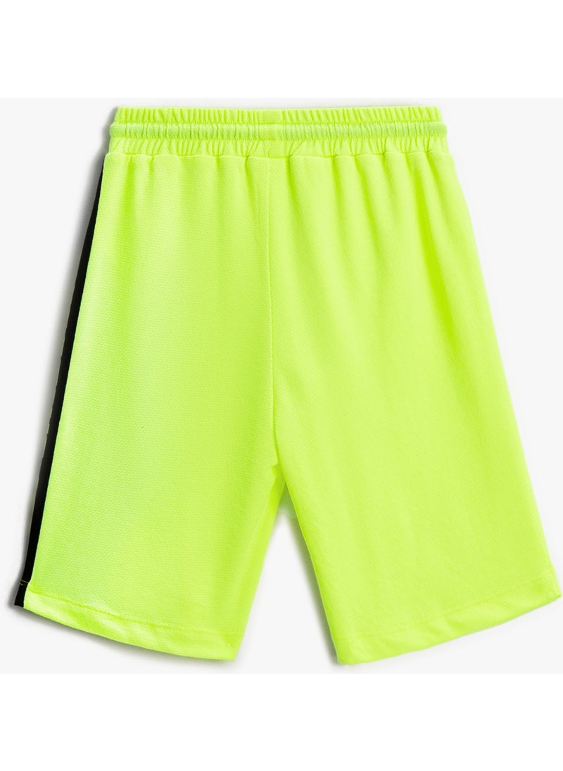 Bermuda Shorts Printed with Elastic Waist Tie