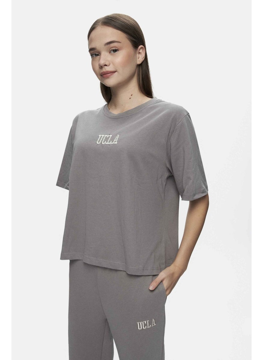 Manuela Gray Crew Neck T-shirt Embroidered Loose Fit Women's T-shirt
