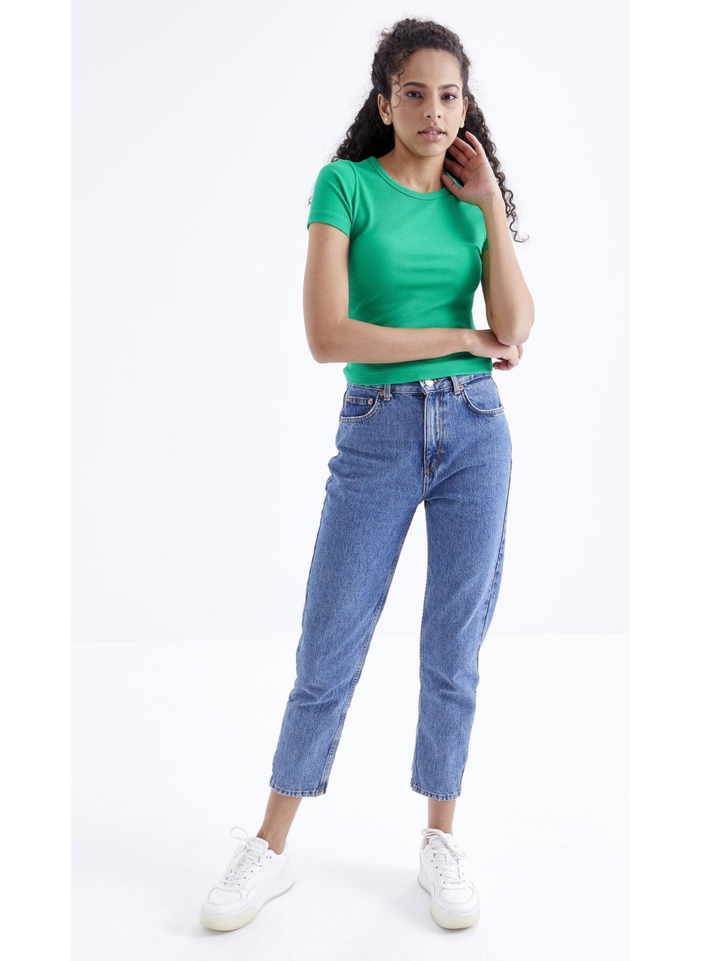 Green Basic Short Sleeve O Neck Women's Crop Top - 97202