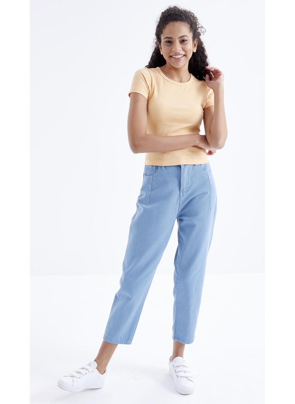 Melon Inside Basic Short Sleeve O Neck Women's Crop Top - 97202