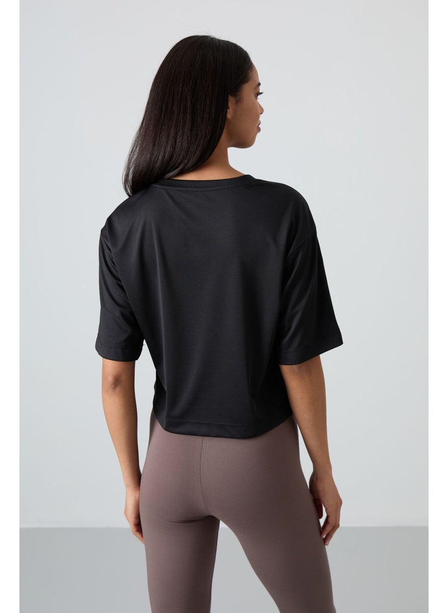 Black Polyester Breathable Textured Thin Flexible Oversize Fit Performance Women's T-Shirt - 97284