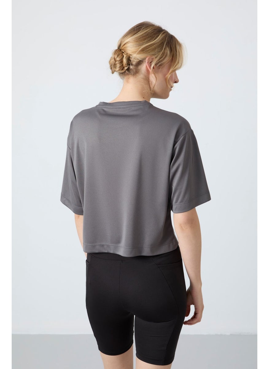 Dark Gray Polyester Breathable Textured Thin Flexible Oversize Fit Performance Women's T-Shirt - 97284