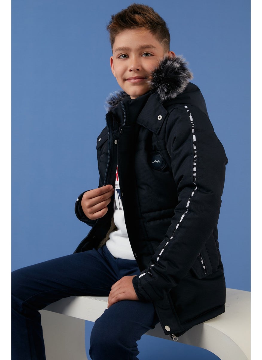 Collar Faux Fur Plush Lined Hooded Winter Coat Boy's Coat 6036056