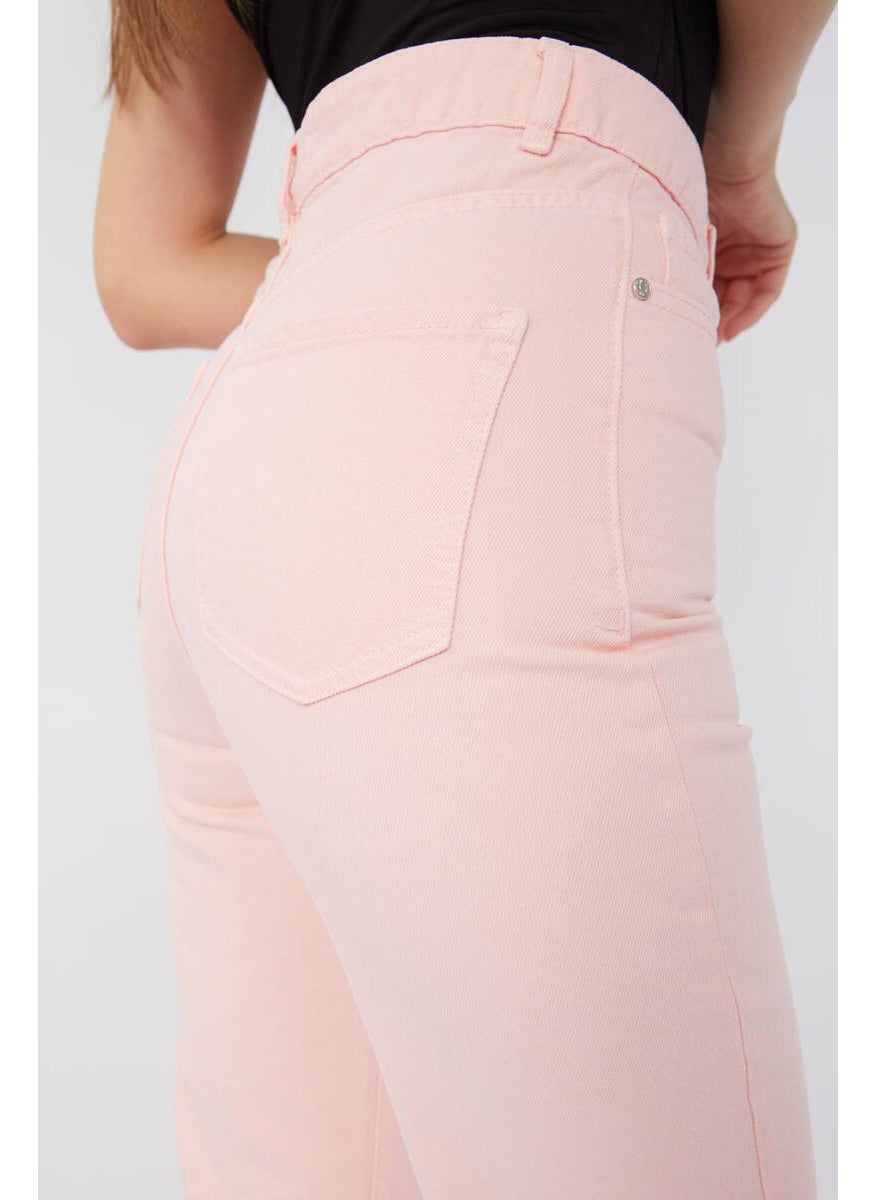 Women Basic Cut Out Jeans Pink