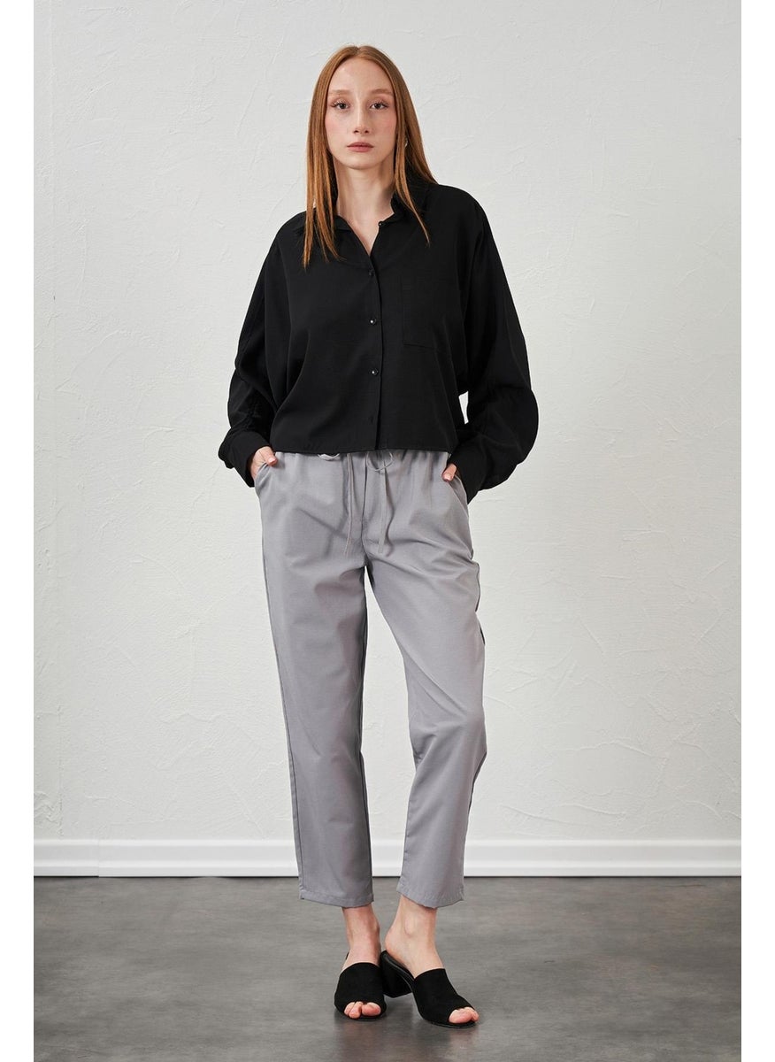 Women's Gray Tie Waist Carrot Leg Poplin Trousers
