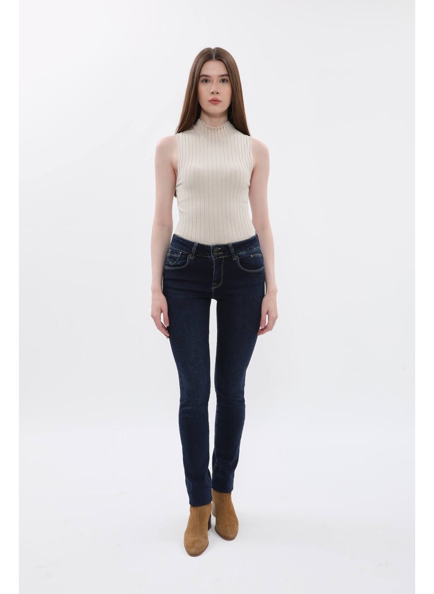 Women's Double Button Plain Jeans